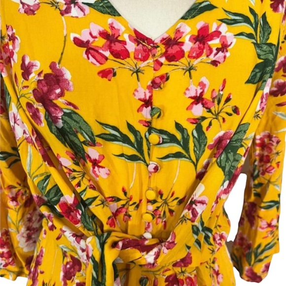 Lulus Yellow April Golden floral print front tie Dress - Picture 6 of 9